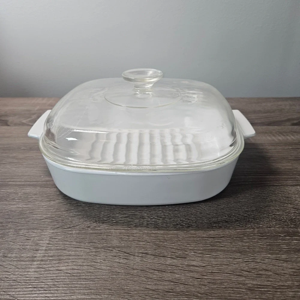 Corning Ware M-10-GR-B 10 Inch Square Browning Skillet with Pyrex Lid A-12-C